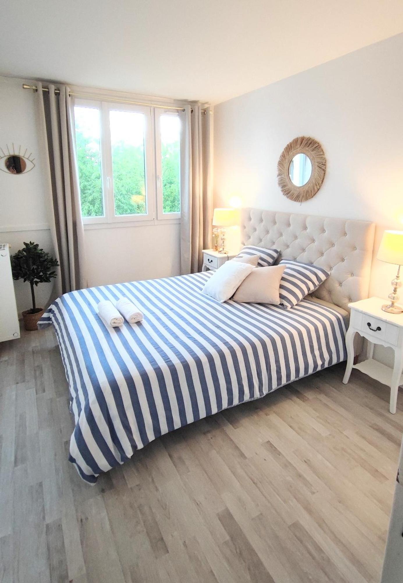 Bel Appartement Entre Disney Land Et Paris Chelles  Exterior photo